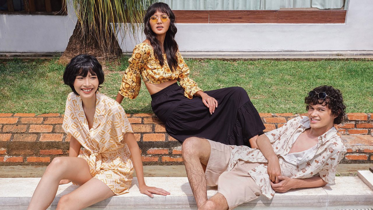 Tips Memilih Bahan Baju yang Adem dan Cocok Untuk Daerah Tropis
